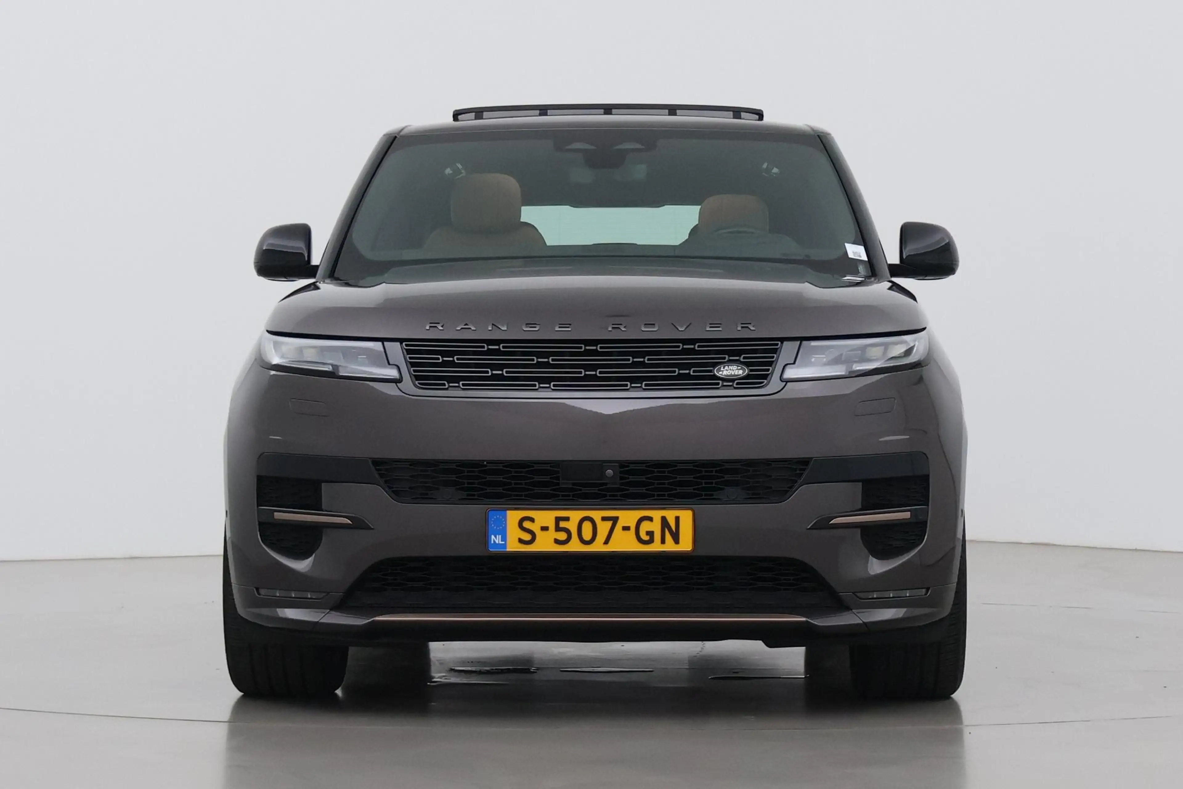 Land Rover Range Rover Sport 3.0 P510e First Edition | Luchtvering | Trekhaak | — photo 16