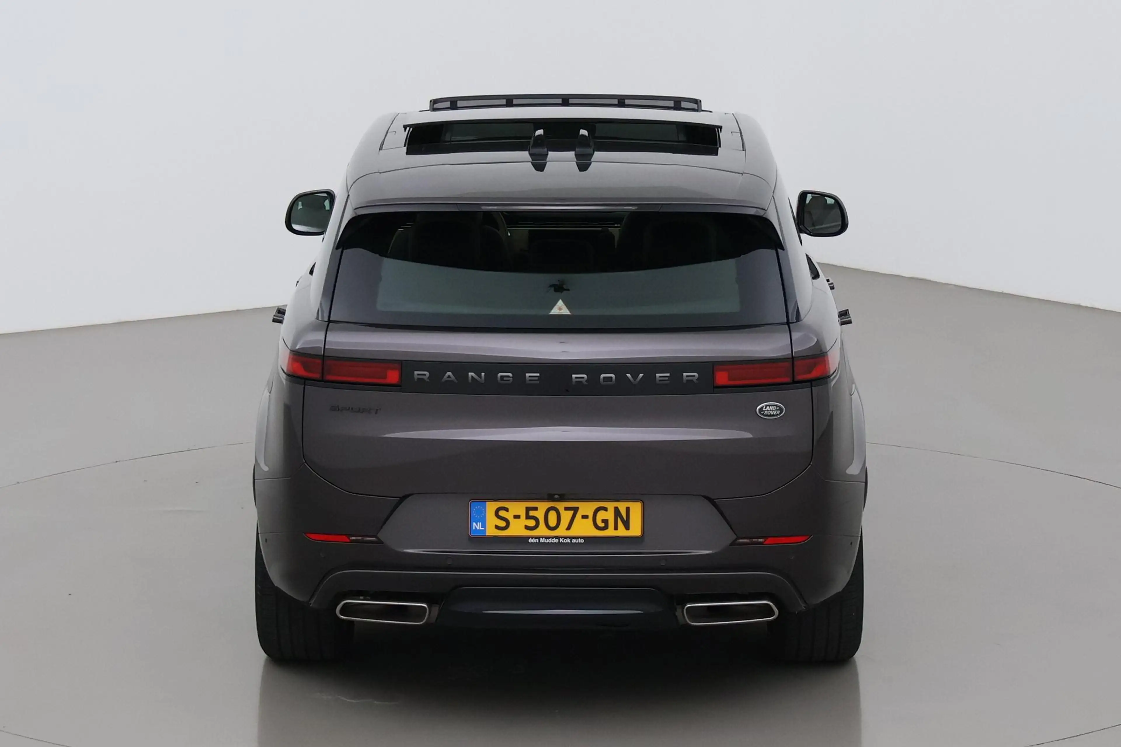 Land Rover Range Rover Sport 3.0 P510e First Edition | Luchtvering | Trekhaak | — photo 9