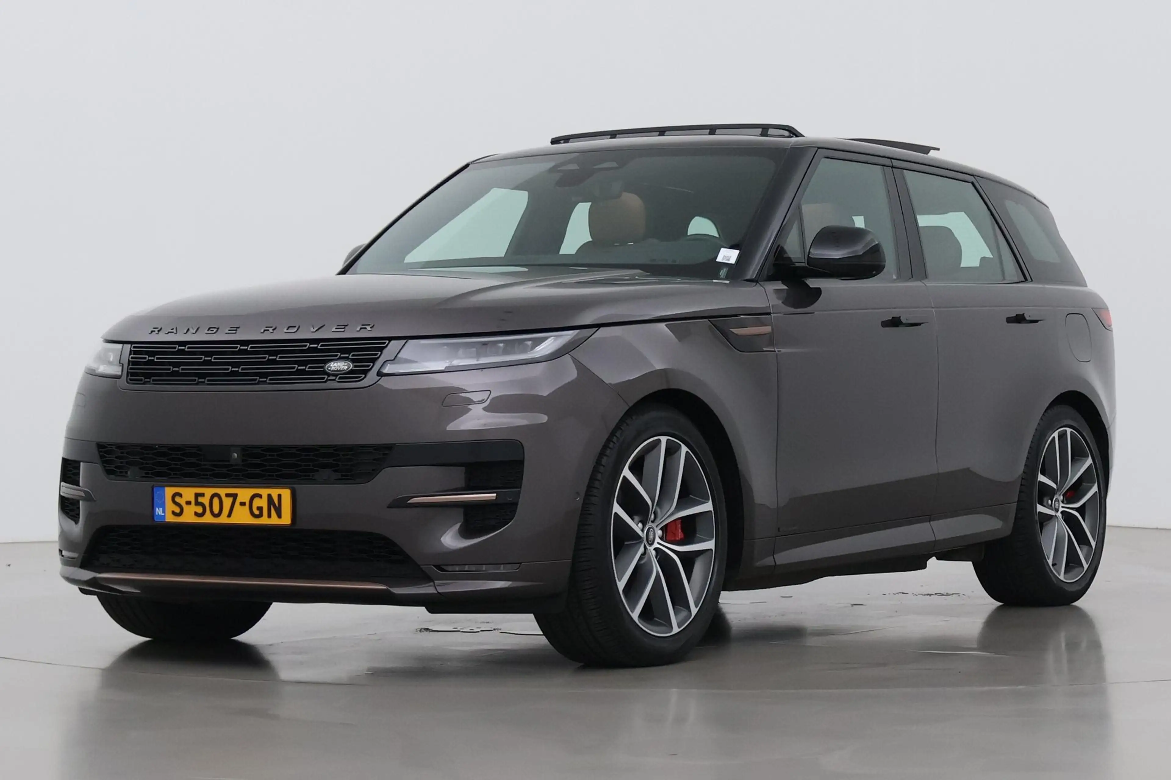 Land Rover Range Rover Sport 3.0 P510e First Edition | Luchtvering | Trekhaak | — photo 8