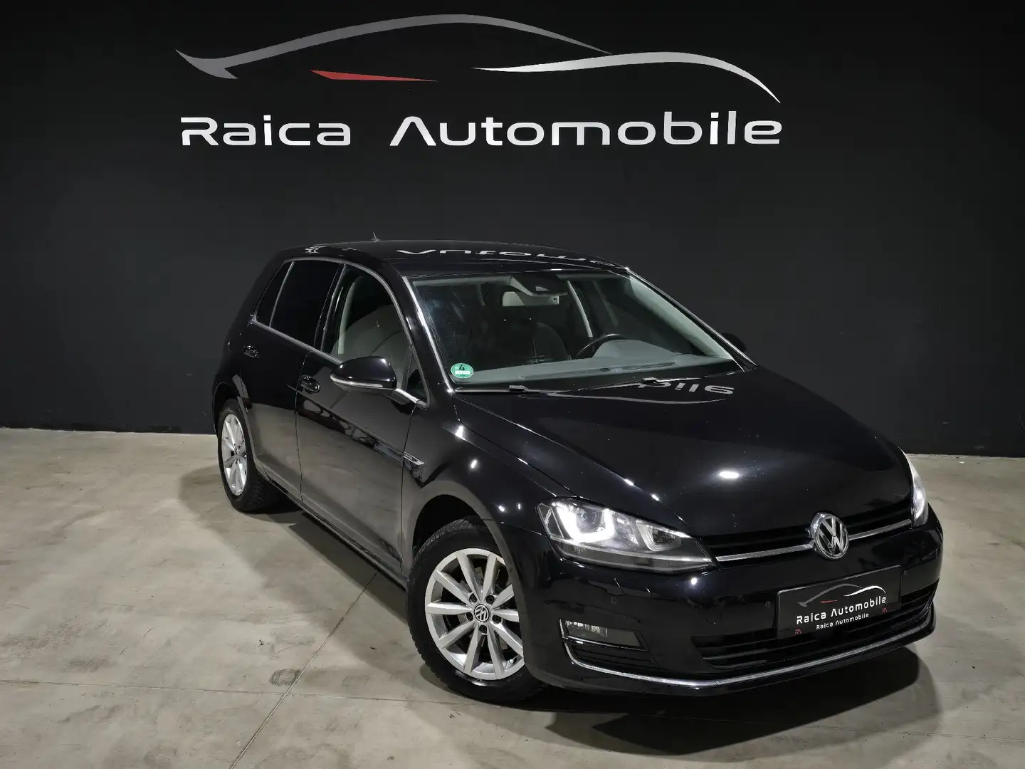 Volkswagen Golf *DSG *Lane Assist *LED * Bluetooth *SHZ Schwarz - 1