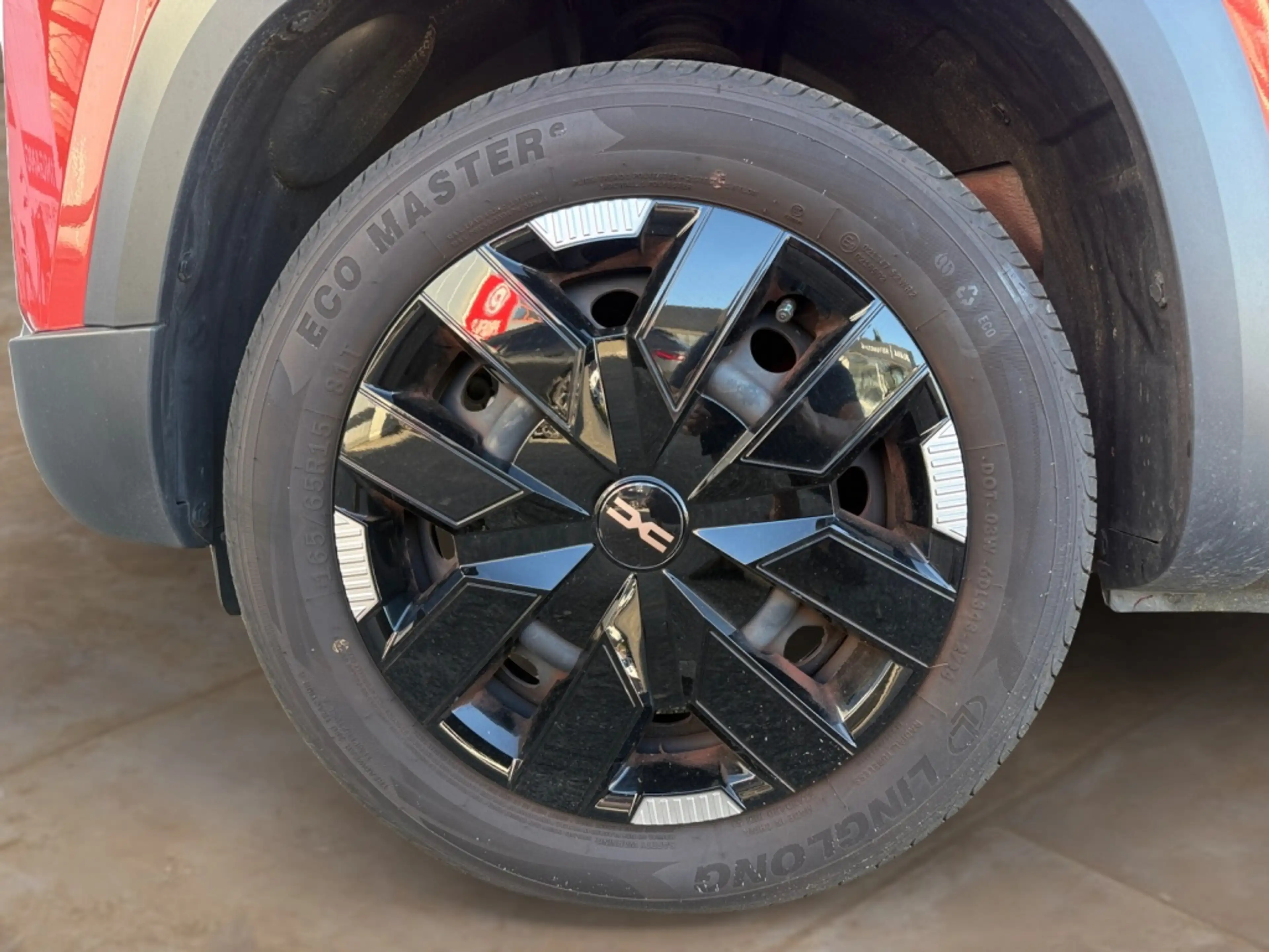 Dacia Spring Extreme 65 26.8 kWh — photo 15