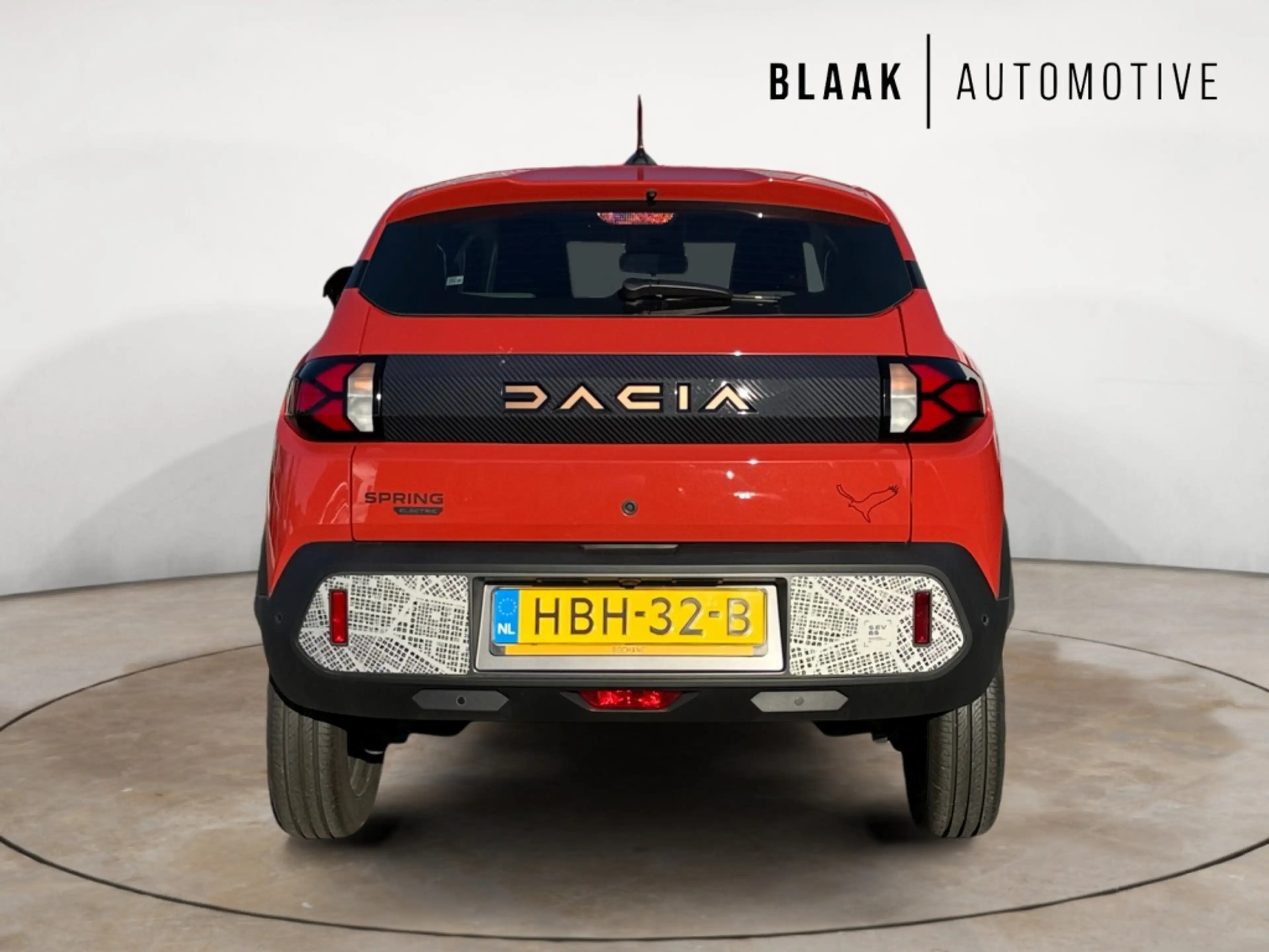 Dacia Spring Extreme 65 26.8 kWh — photo 8