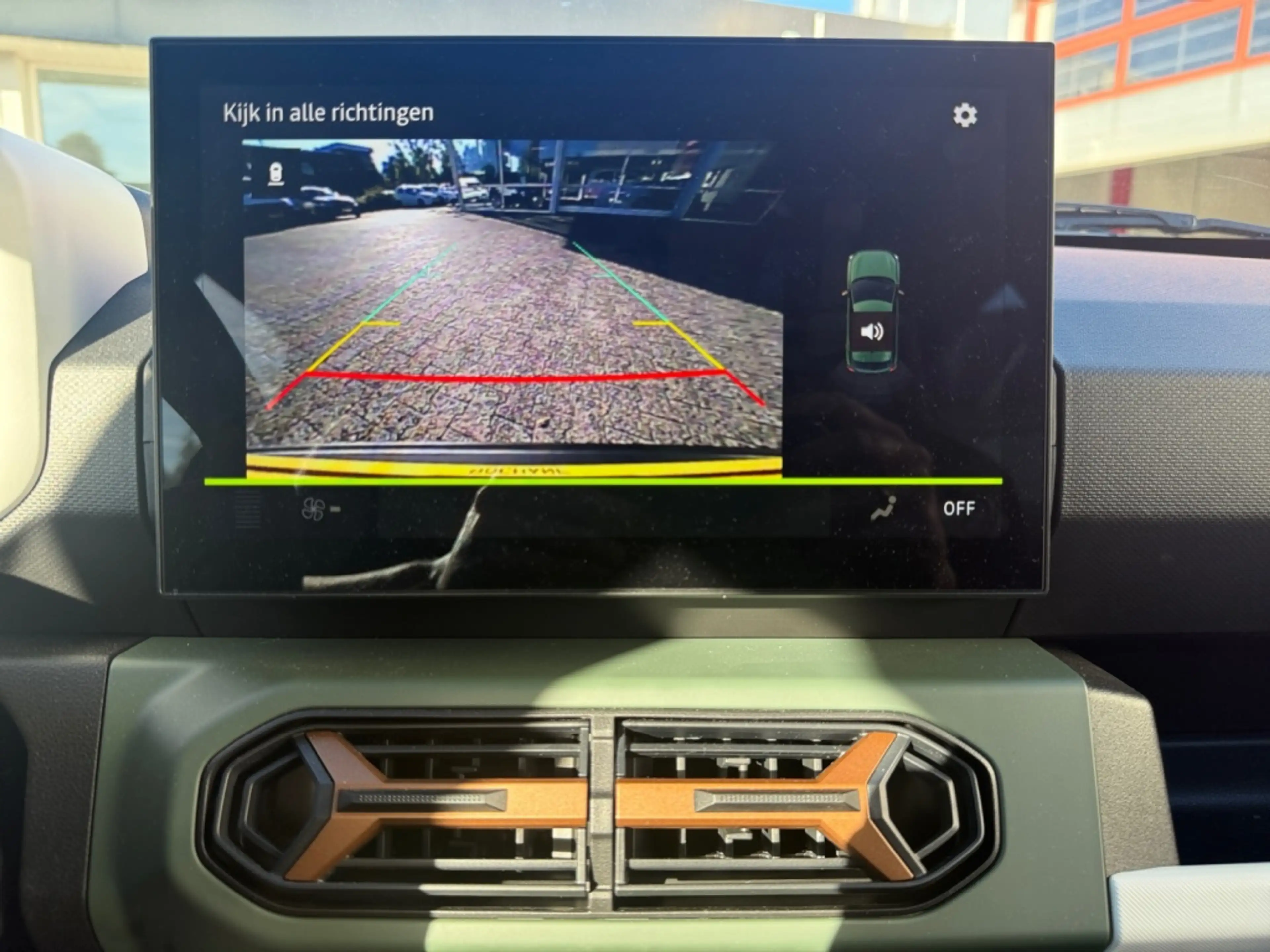 Dacia Spring Extreme 65 26.8 kWh — photo 13