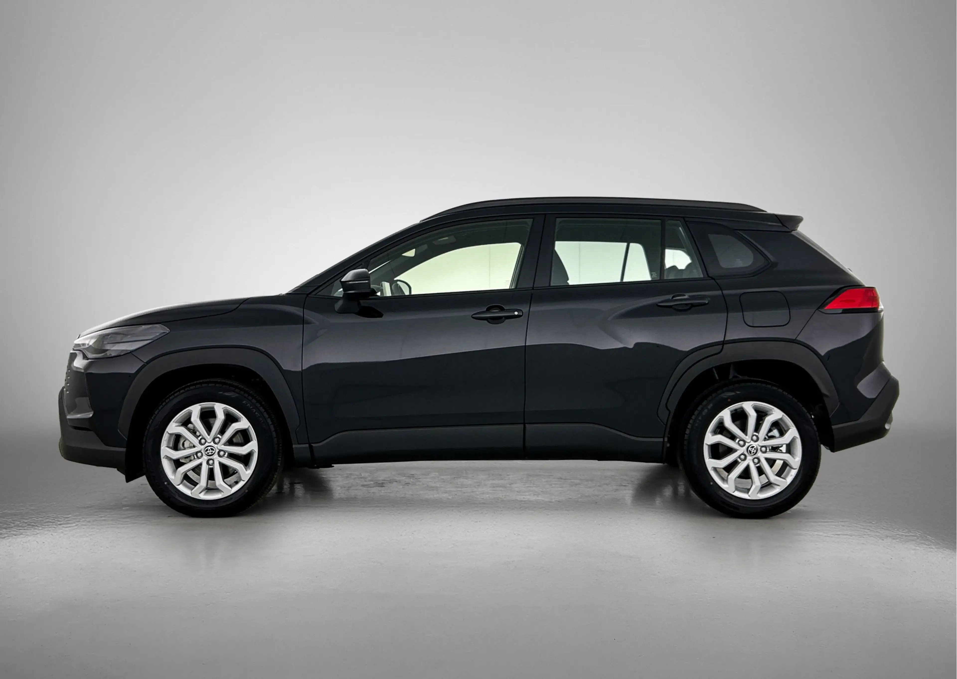 Toyota Corolla Cross Hybrid 140 Active — photo 3