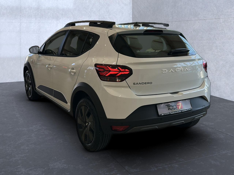 Dacia Sandero Stepway Expression Aktionsfahrzeug! Navi — photo 3