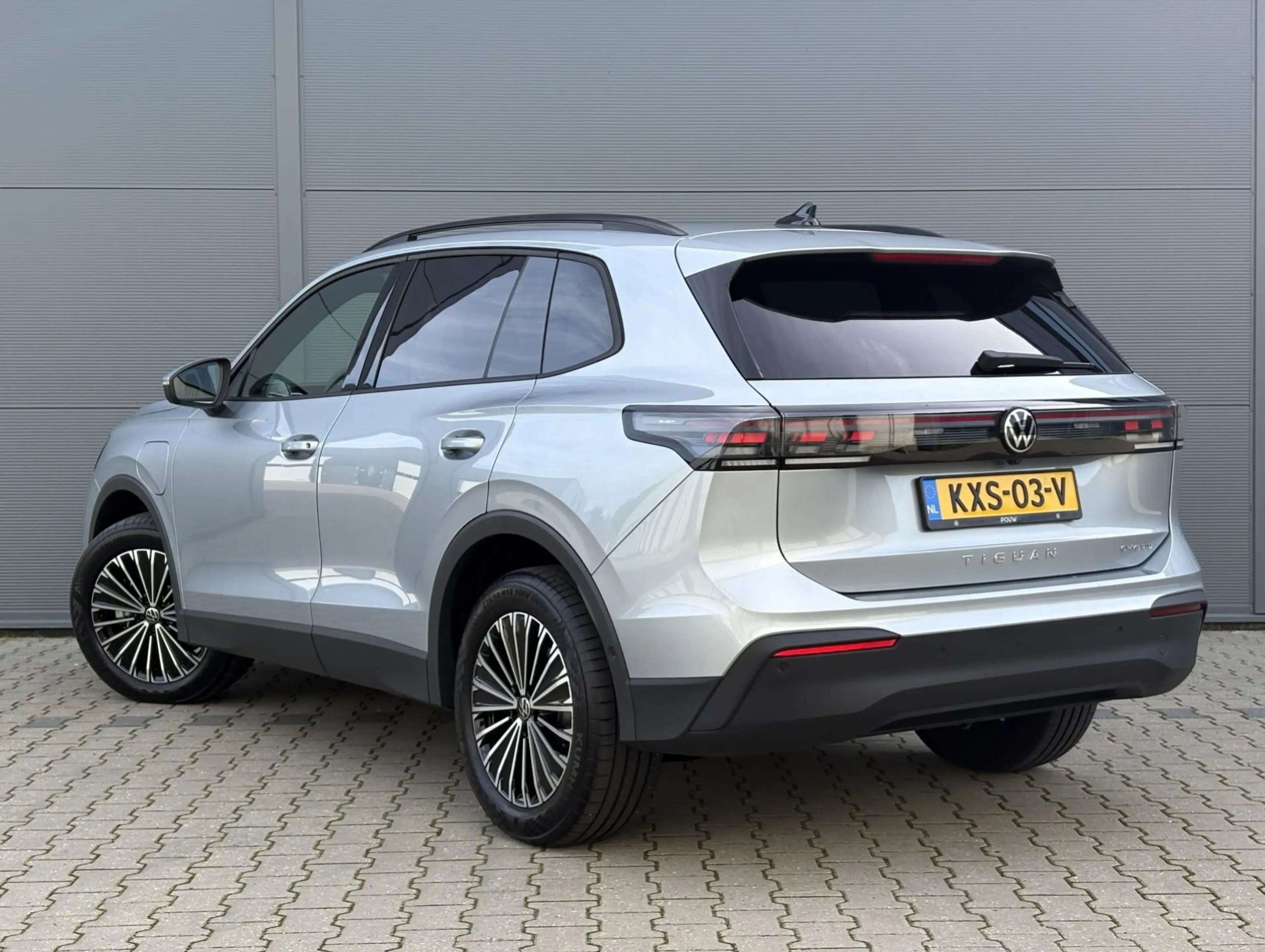 Volkswagen Tiguan 1.5 eHybrid 204pk DSG Life | SoH 98% | Trekhaak | — photo 13