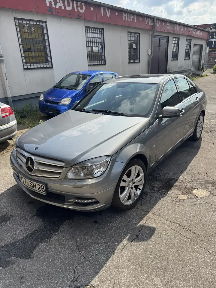 Mercedes-Benz C 220
