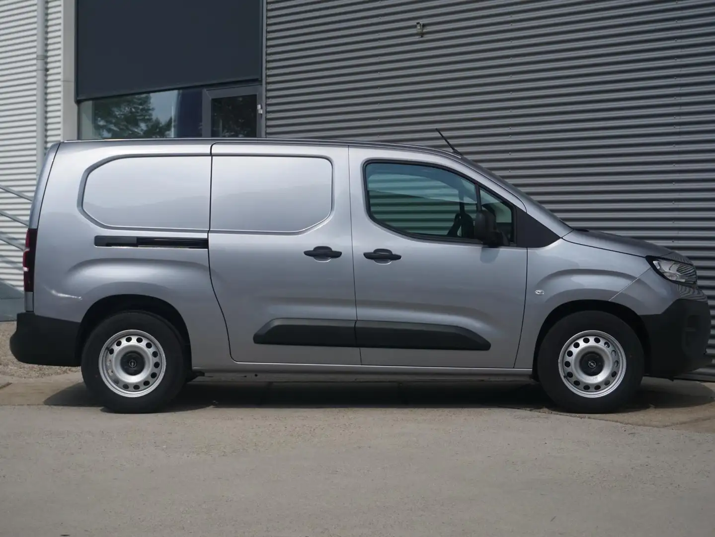 Opel Combo-e Electric L2 50kWh | 8 jaar garantie | camera | App Grey - 2