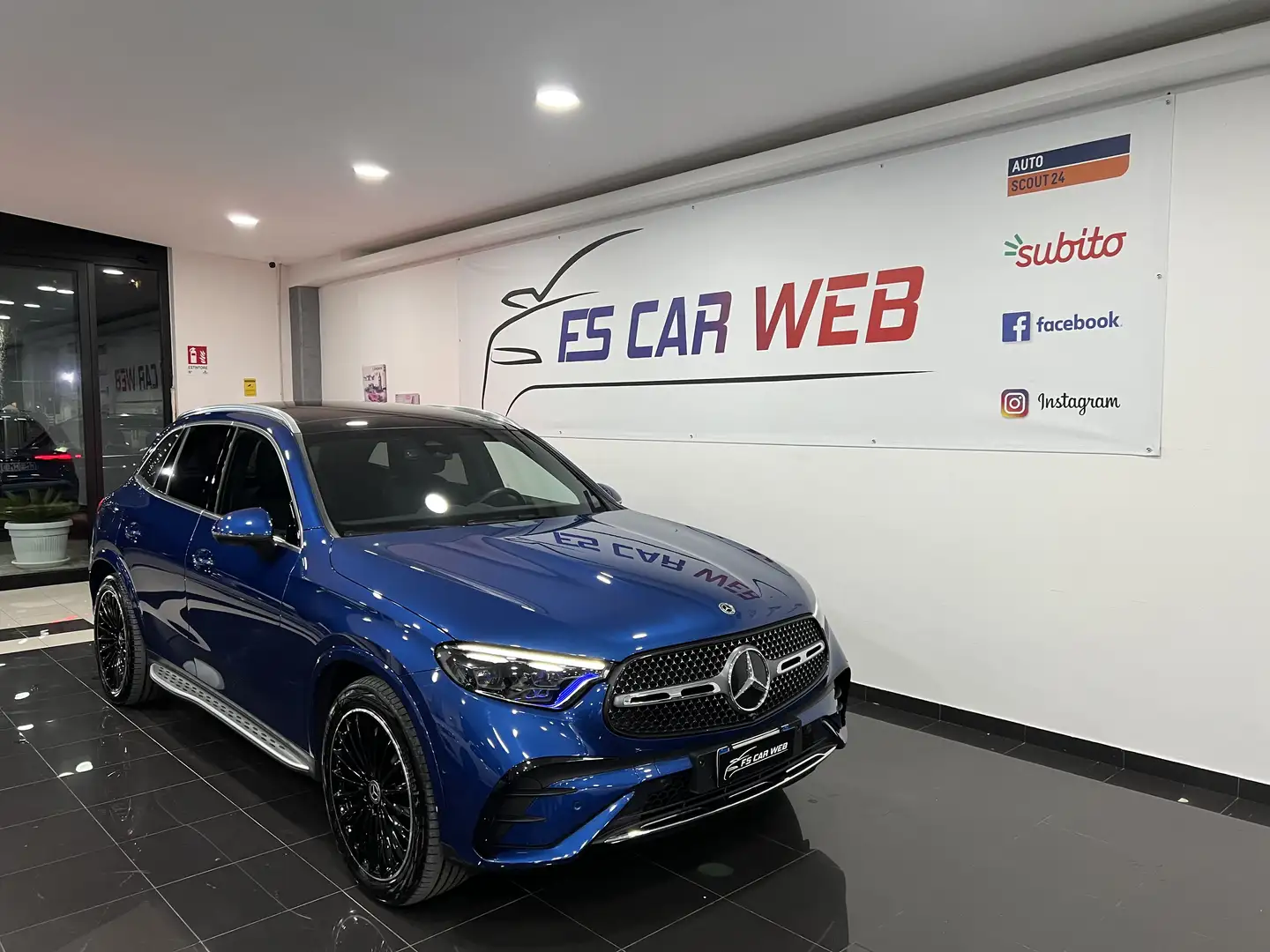 Mercedes-Benz GLC 220 d AMG Premium Plus 4matic auto mhev 197 CV Blau - 1