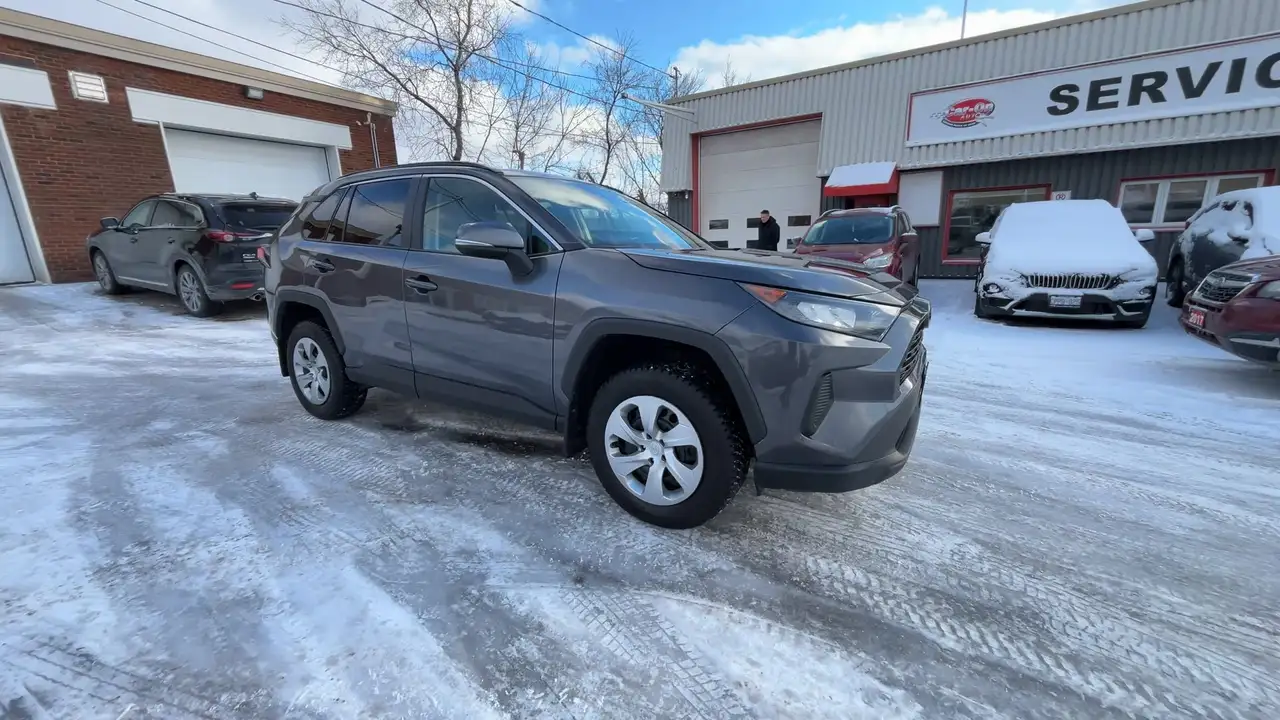 Toyota RAV 4 снимка Toyota RAV 4