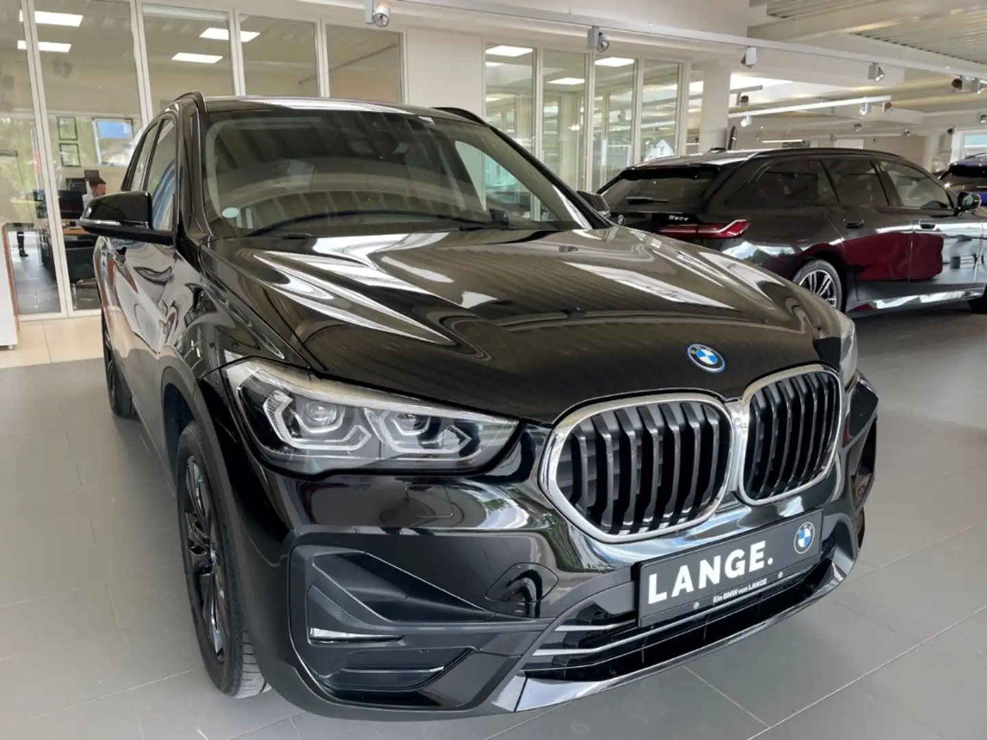 BMW X1 xDrive 25e Sport Line Head-Up Sitzh. PDC Navi Negro - 2