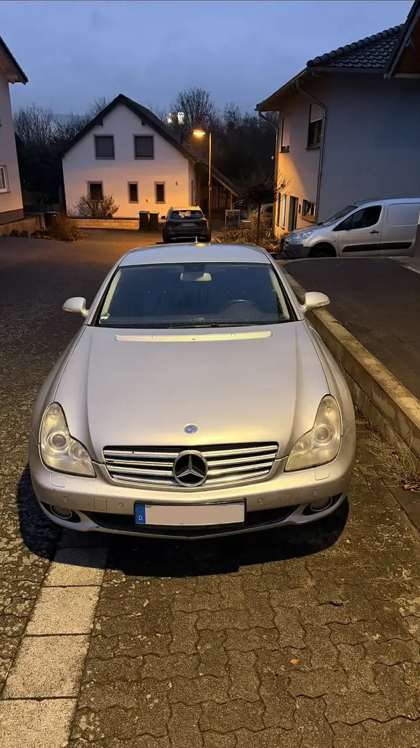 Mercedes-Benz CLS 350 CLS 350 CGI (219.357) Grau - 2
