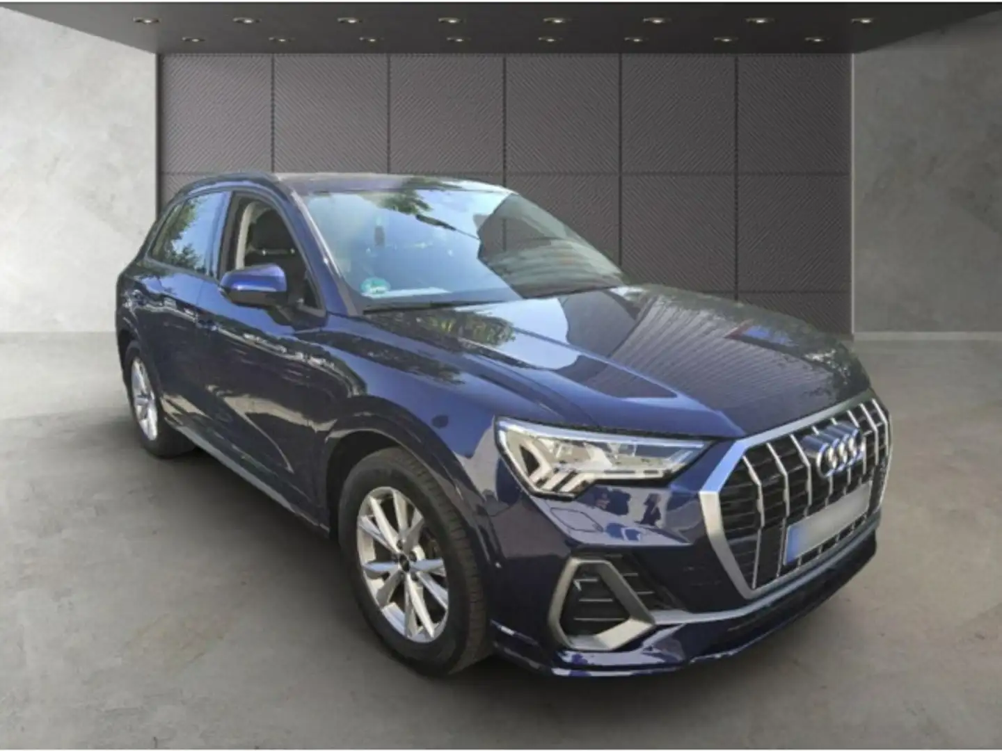 Audi Q3 40TDI S line quattro Navi Matrix StandHz 360° Blau - 2