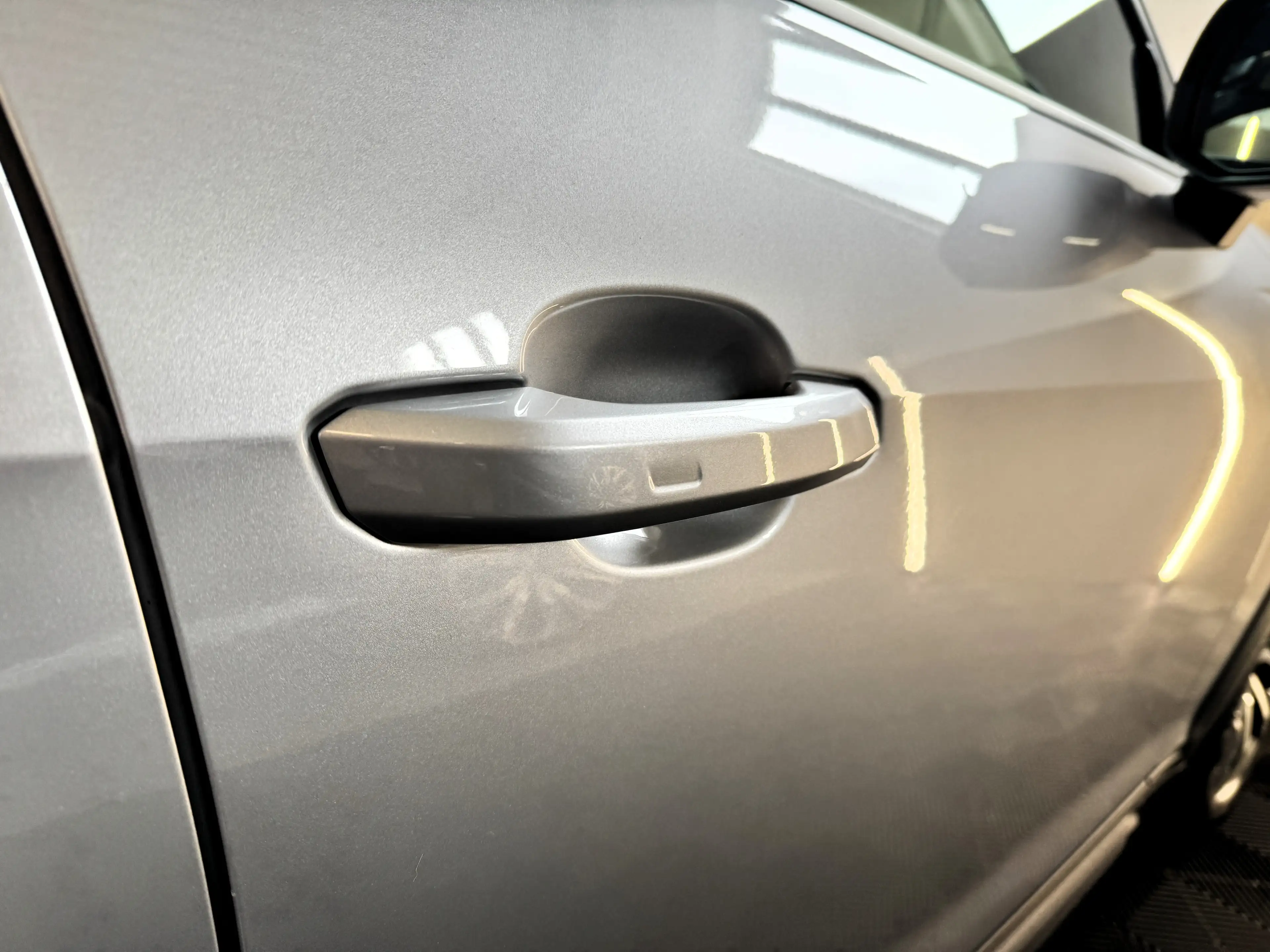 Audi A4 allroad 40 TDI Allroad quattro LED/Standheizung/AHK/Kamera — photo 12