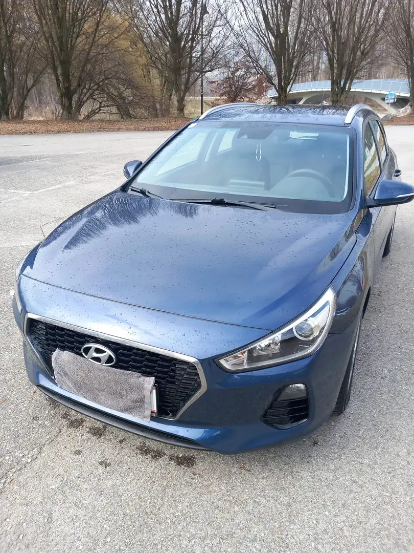 Hyundai i30 i30 CW 1,4 MPI Start/Stopp Life Blau - 1