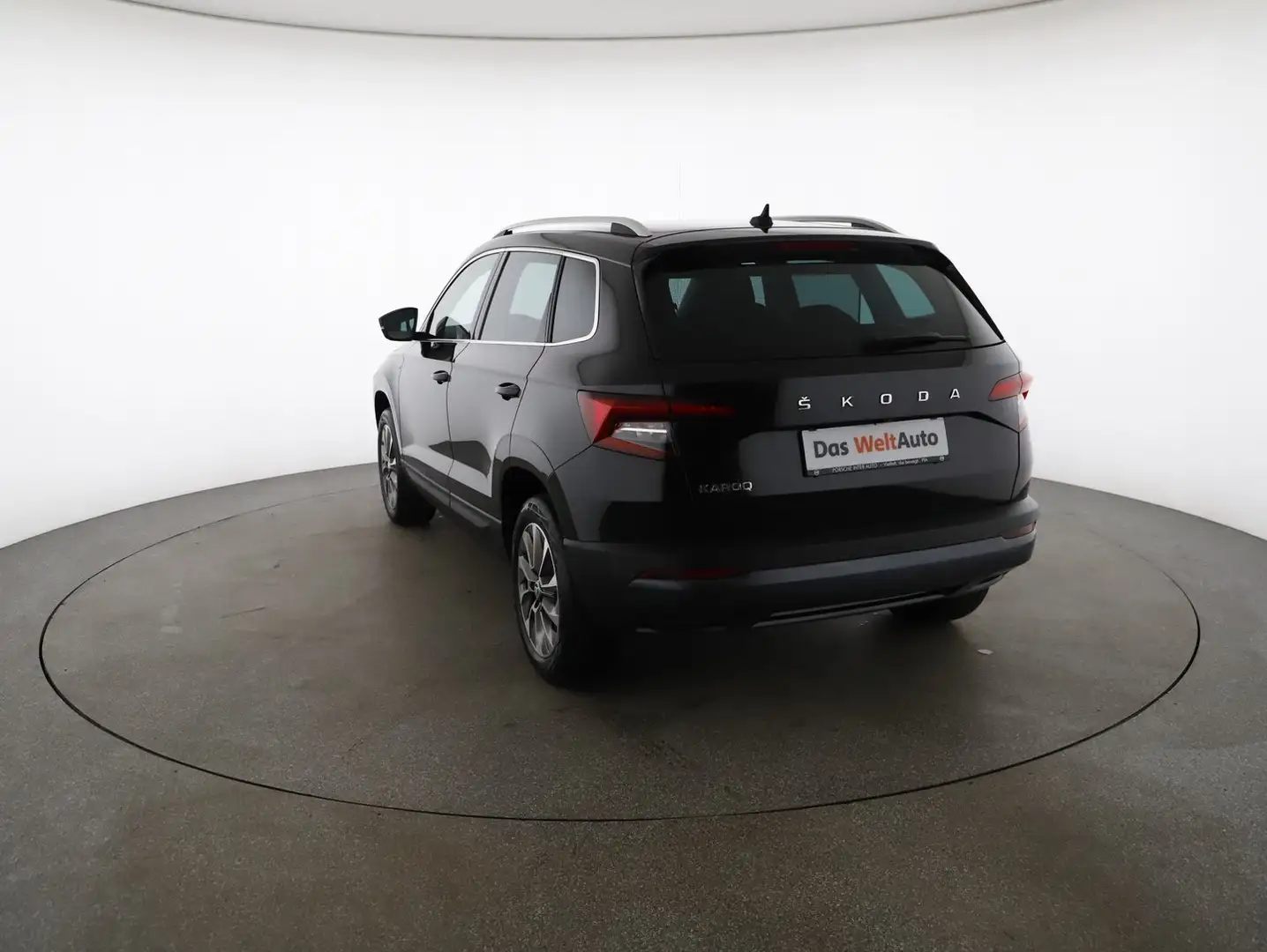 Skoda Karoq Ambition SC TSI DSG ACT Schwarz - 2