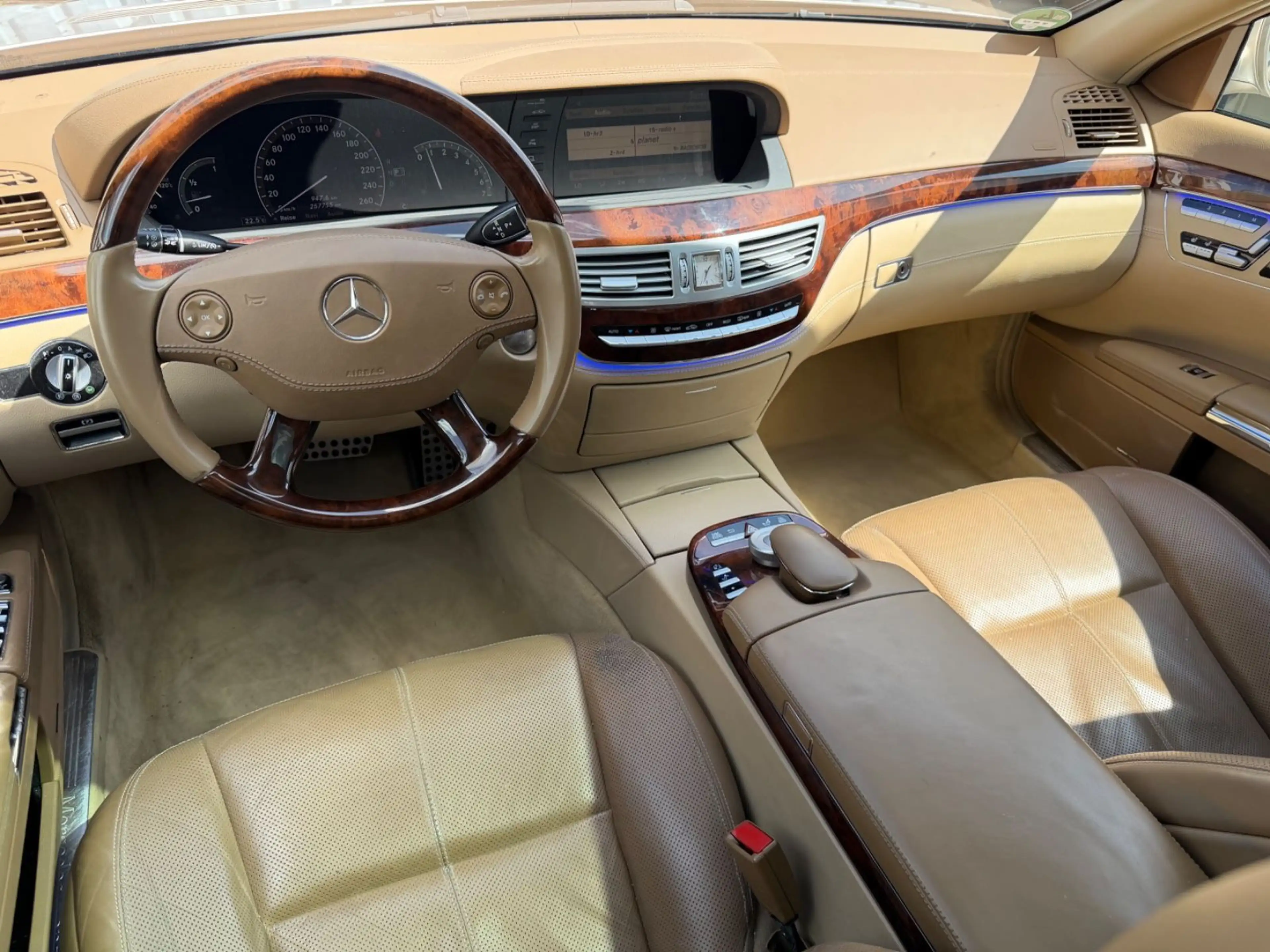 Mercedes-Benz S 500 L Panoramdach Leder Xenon — photo 11