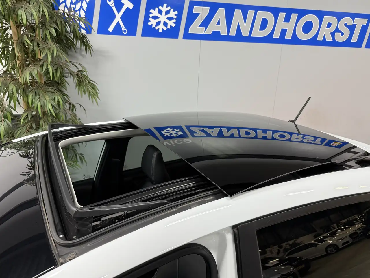Ford Fiesta 1.0 EcoBoost Hybrid Vignale // Pano // Vol Led, миниатюра 9