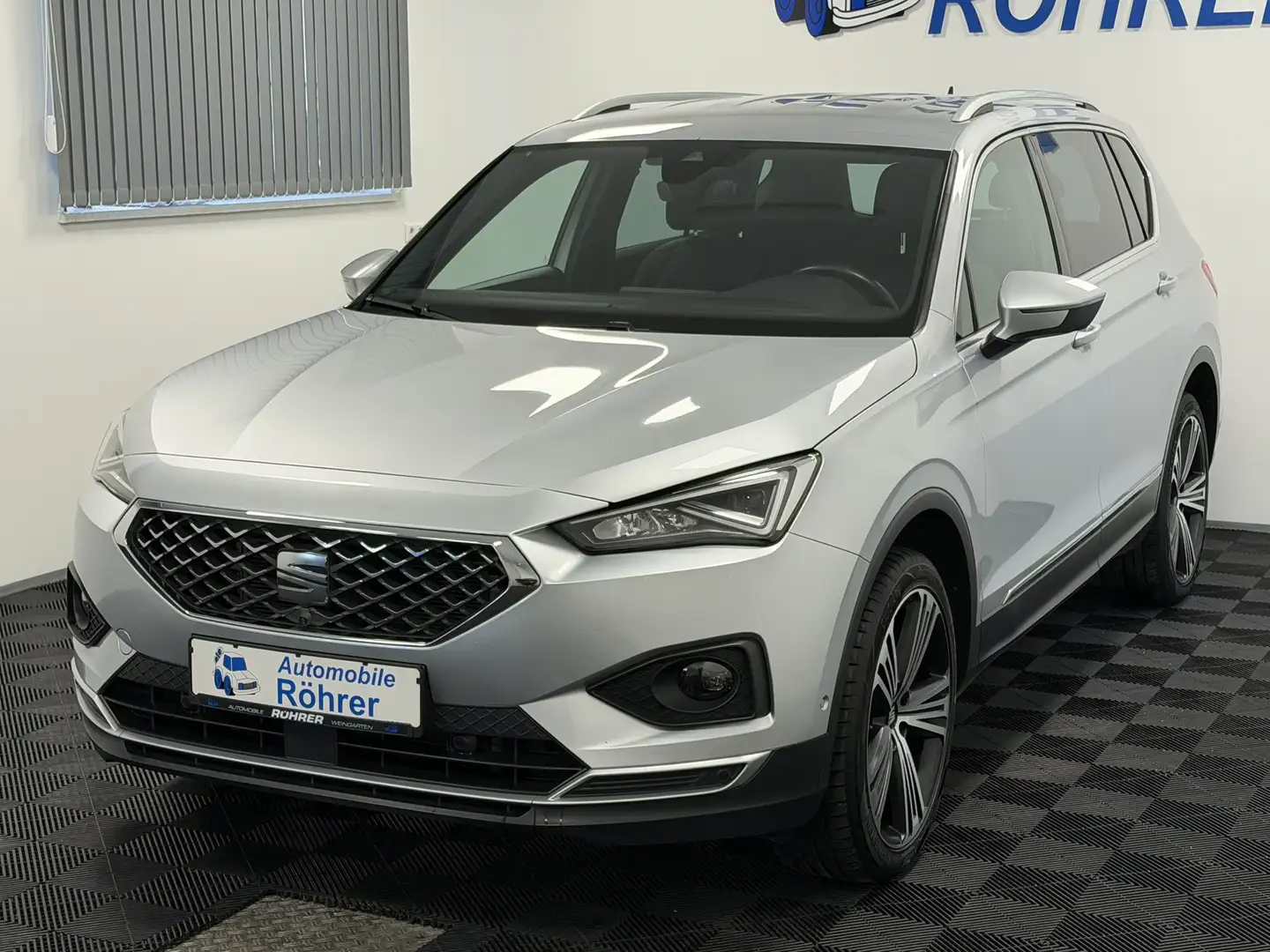 SEAT Tarraco 2.0 TDI DSG 4Drive Xcellence Standheiz. Silber - 2