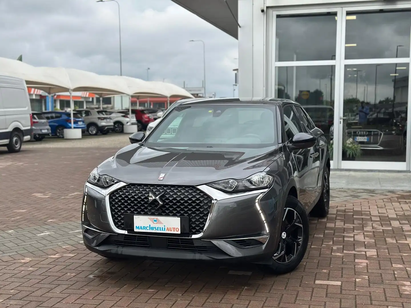 DS Automobiles DS 3 Crossback 50 kWh e-tense So Chic Grigio - 1