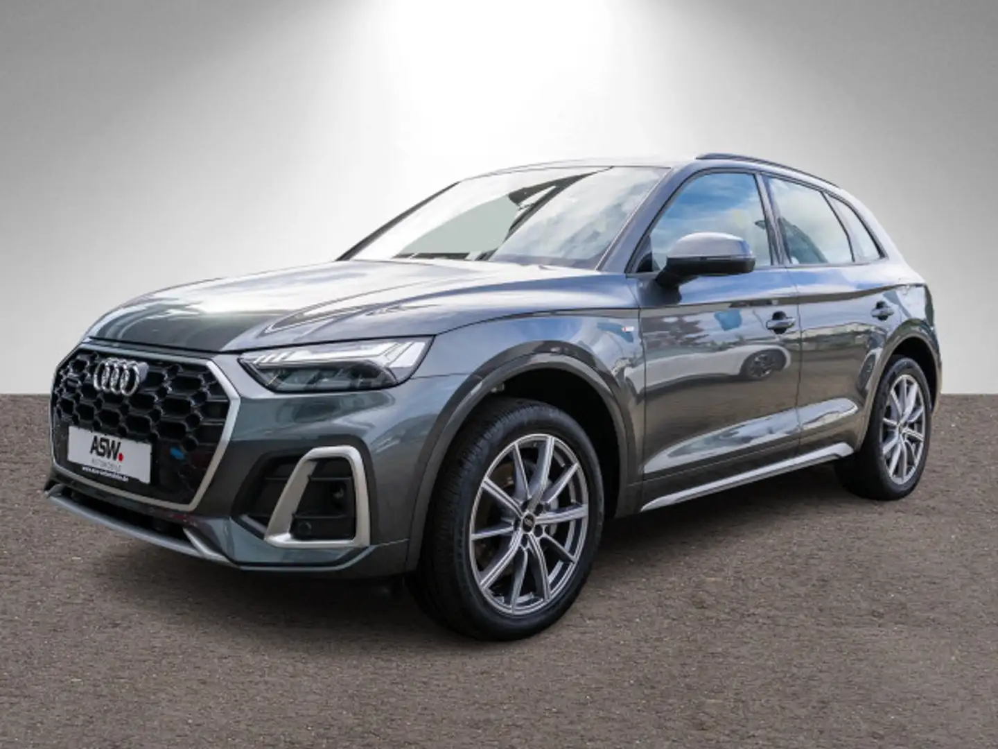Audi Q5 S line 55TFSI e quattro Navi Matrix AHK Pano Grau - 2