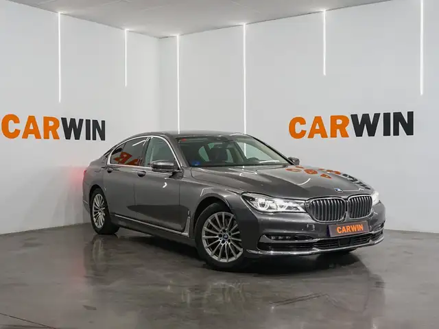 BMW 740 740e iPerformance