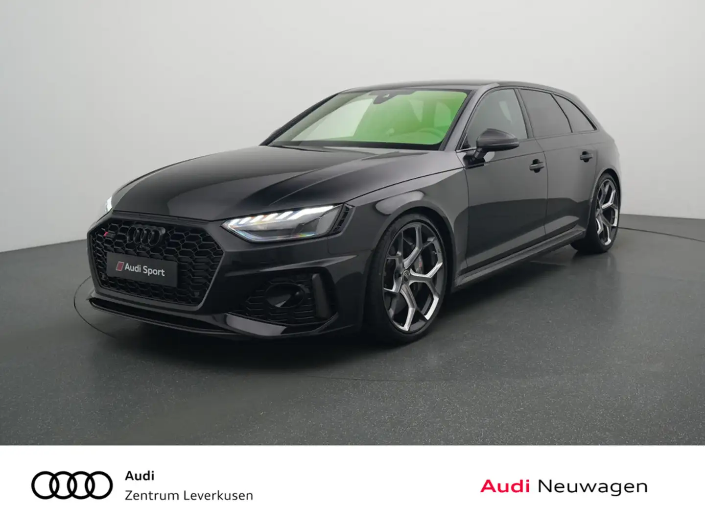 Audi RS4 Gris - 1