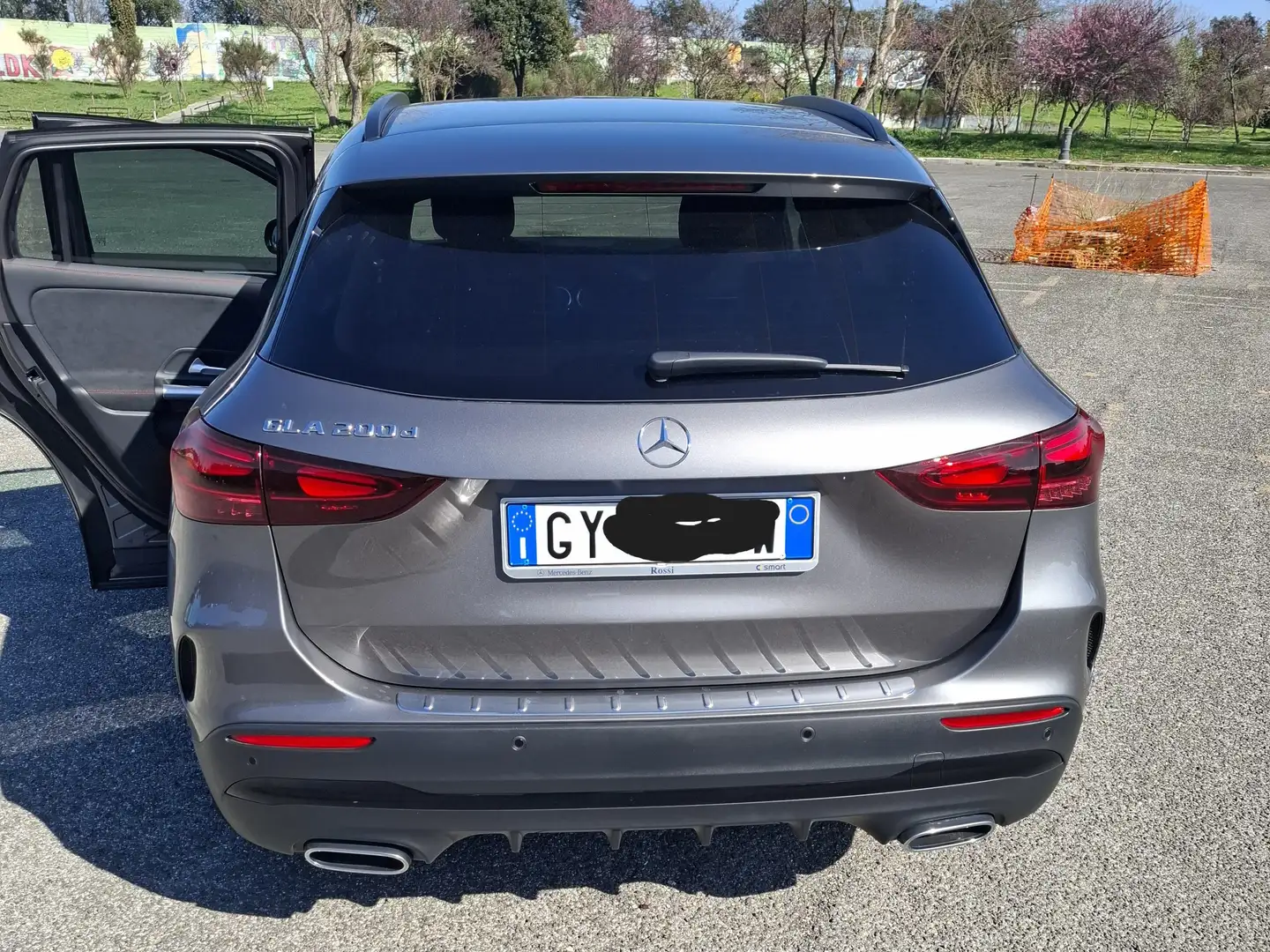 Mercedes-Benz GLA 200 GLA-H247 2023 d AMG Line Advanced Plus auto Grigio - 1