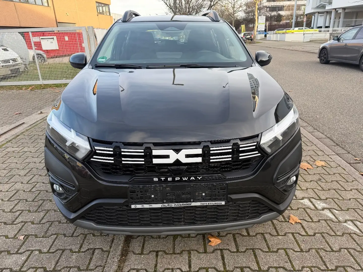 Dacia Sandero III Stepway Expression Schwarz - 1
