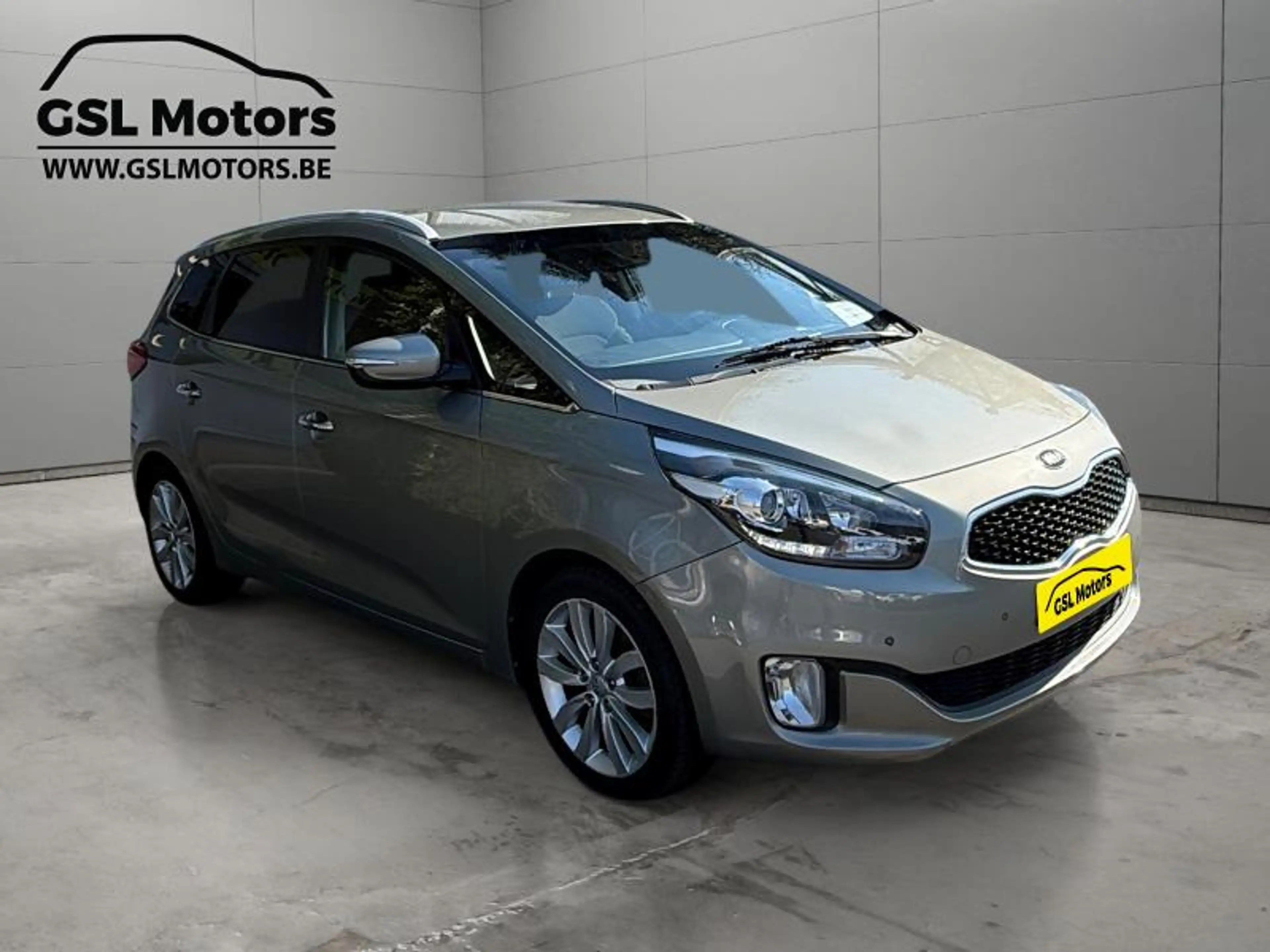 Kia Carens 7places 1.7CRDi 116cv Beige 03/16 Airco GPS USB — photo 3