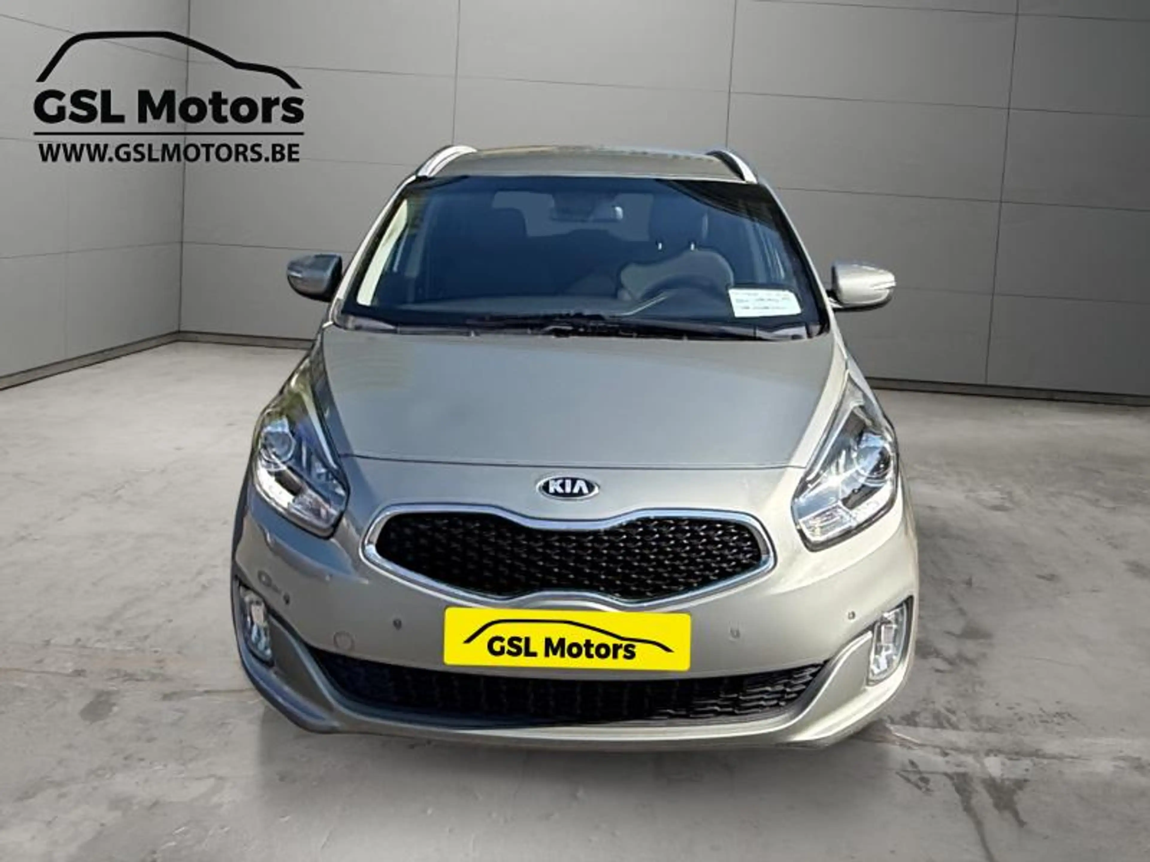 Kia Carens 7places 1.7CRDi 116cv Beige 03/16 Airco GPS USB — photo 2