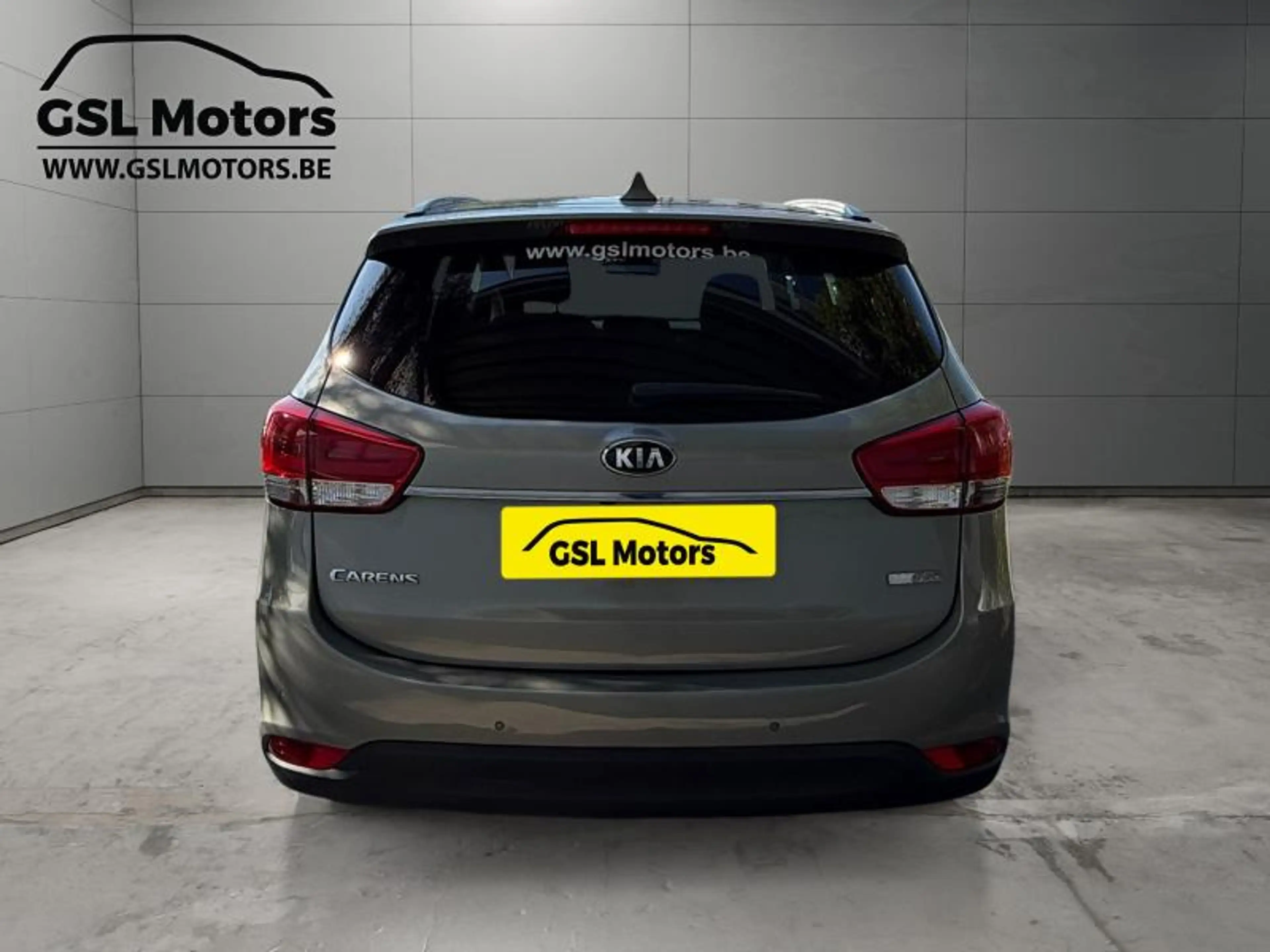 Kia Carens 7places 1.7CRDi 116cv Beige 03/16 Airco GPS USB — photo 5