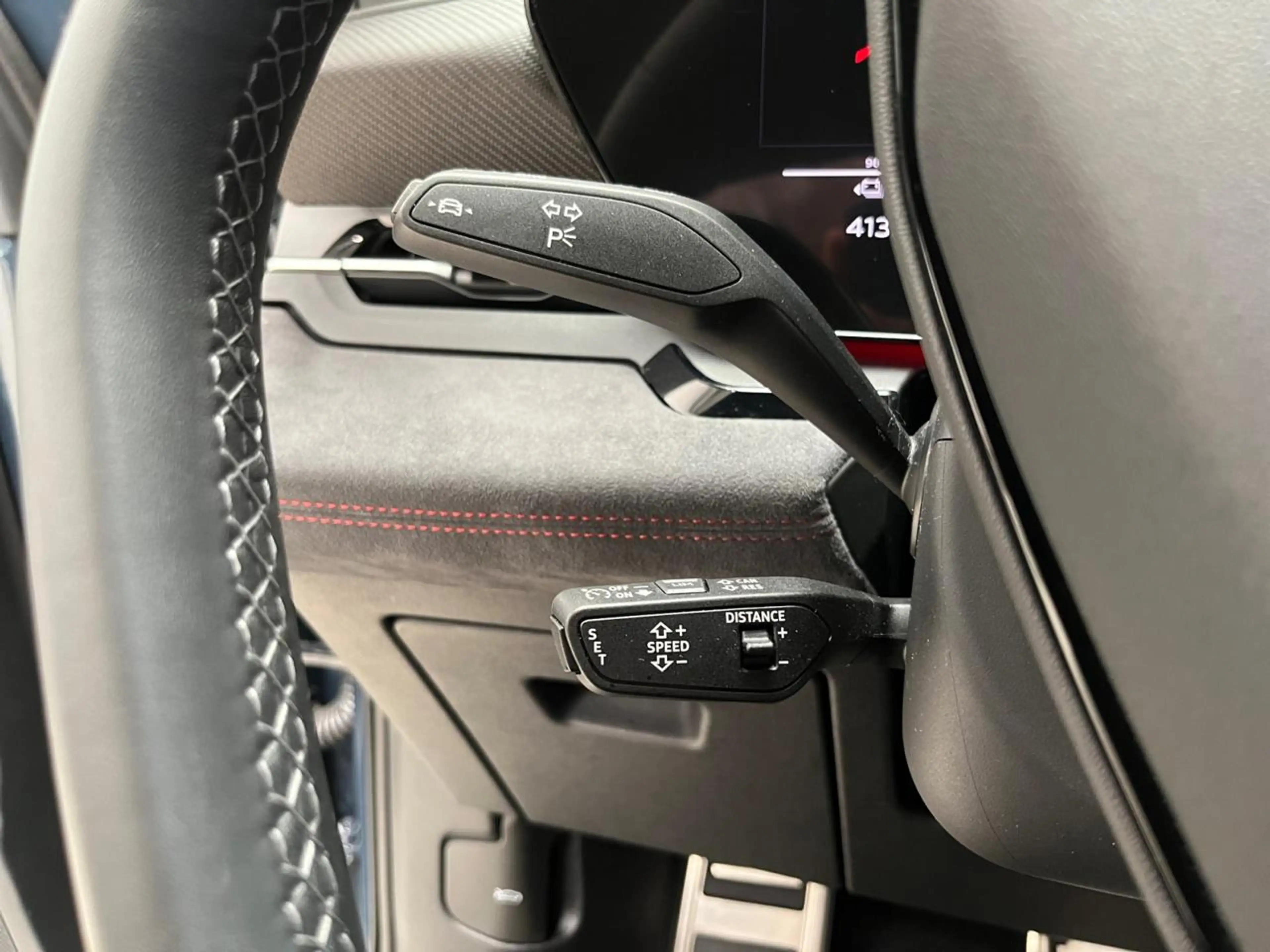 Audi Q6 e-tron 100 kWh 50 Performance Advanced — photo 14
