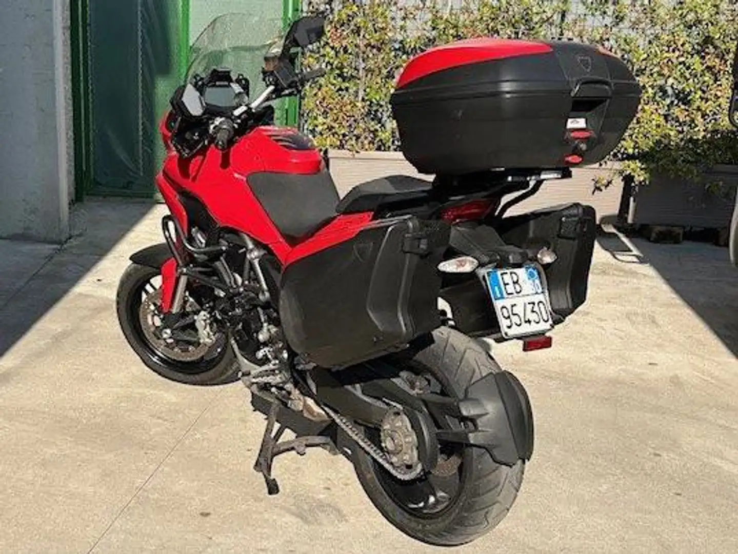 Ducati Multistrada 1200 Roşu - 1