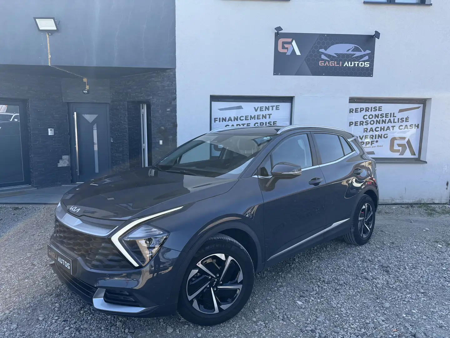Kia Sportage 1.6 T-GDi 150ch MHEV DCT7 4x2 Design Gris - 1