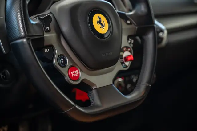Ferrari 458 view 12