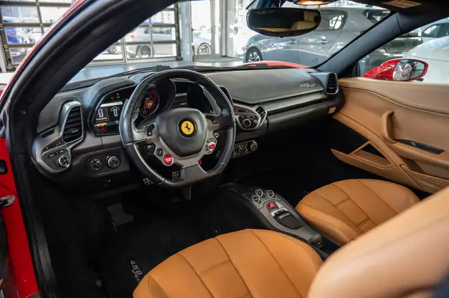 Ferrari 458 view 10