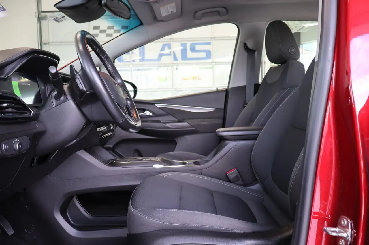 Chevrolet Bolt снимка Chevrolet Bolt