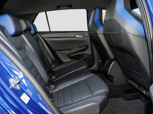 Volkswagen Golf view 12