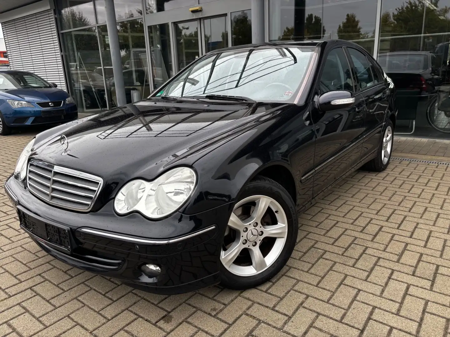 Mercedes-Benz C 180 Komp Limo Avantgarde AHK/TEILLEDER Schwarz - 1