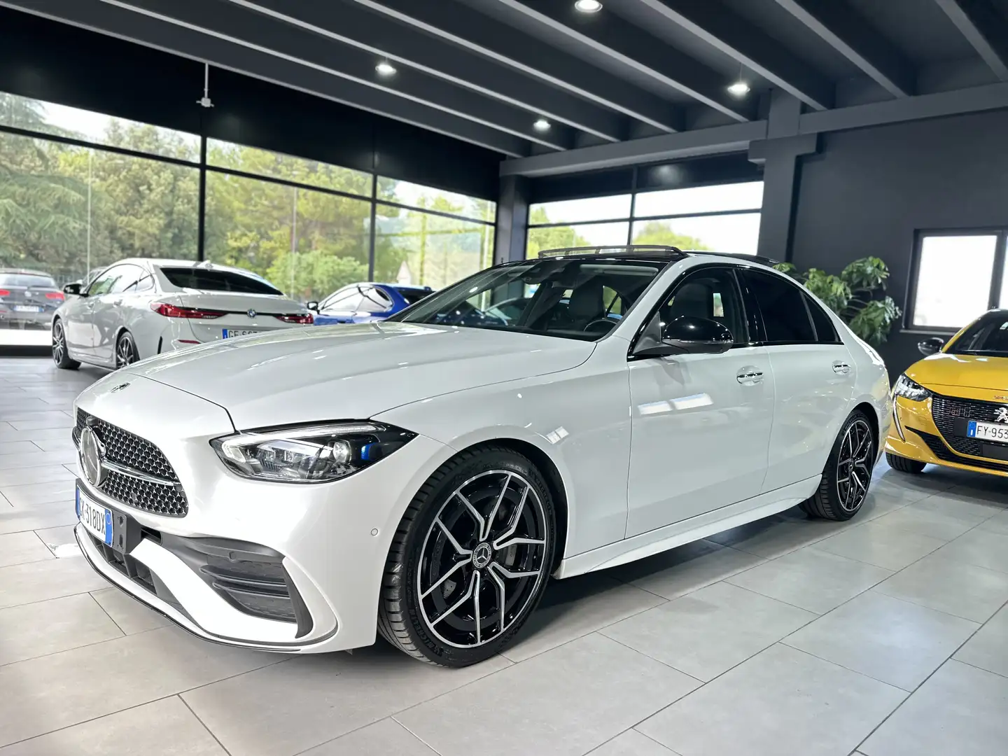 Mercedes-Benz C 300 C 300d mhev Premium Pro auto Full Optional Bianco - 2