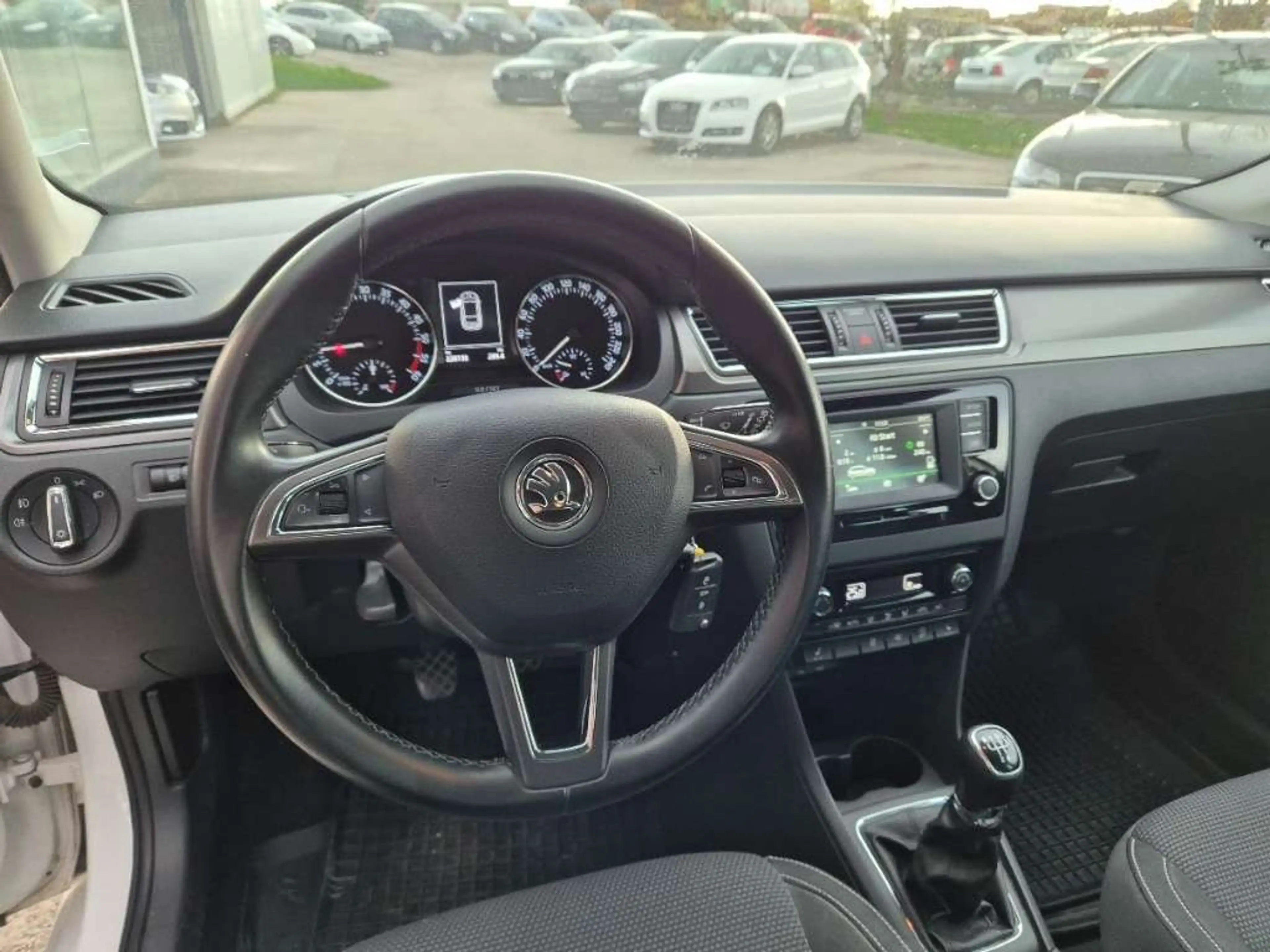 Skoda Rapid/Spaceback Rapid Spaceback 1,6 TDI Sport — photo 10