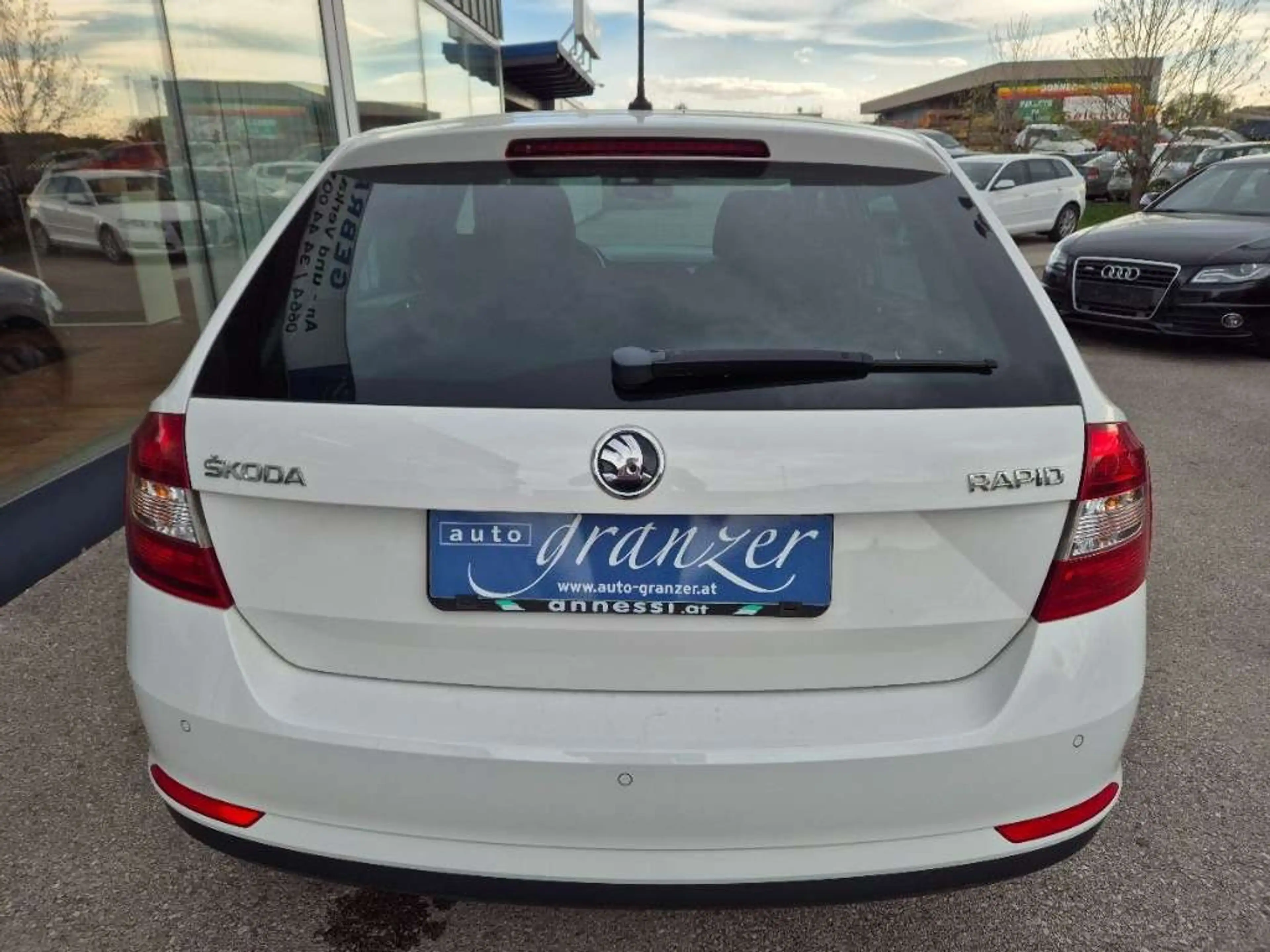 Skoda Rapid/Spaceback Rapid Spaceback 1,6 TDI Sport — photo 6
