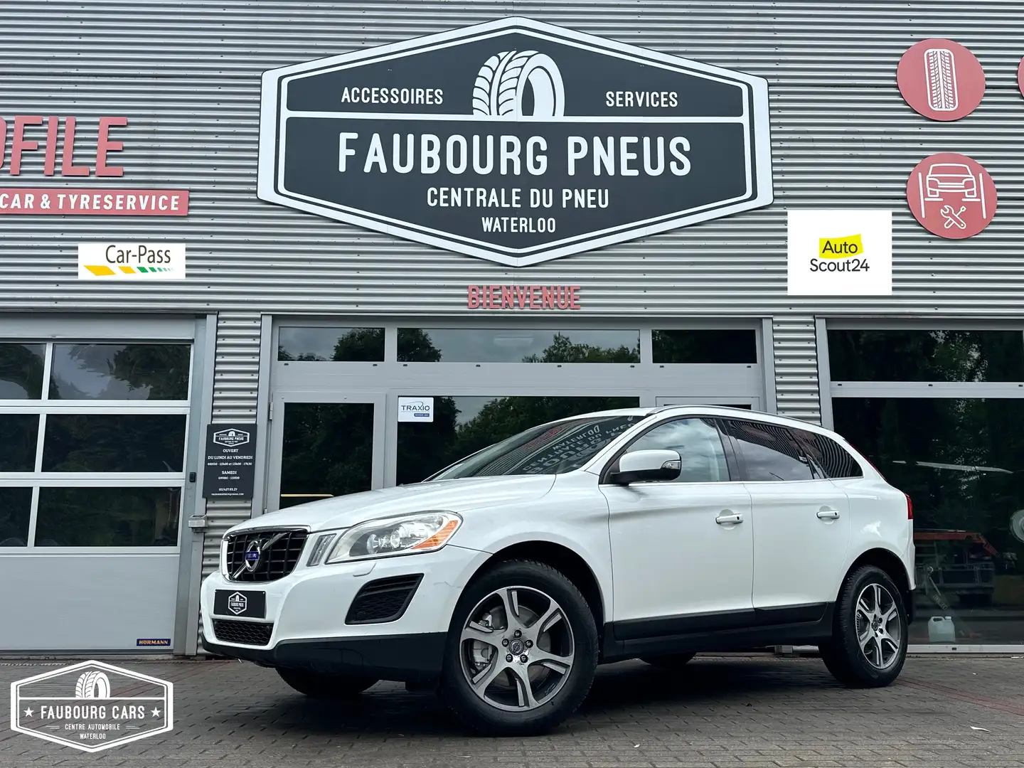 Volvo XC60 *2.4*AWD*1-PROPRIETAIRE/1-OWNER*HISTORIQUE-100%* Wit - 1