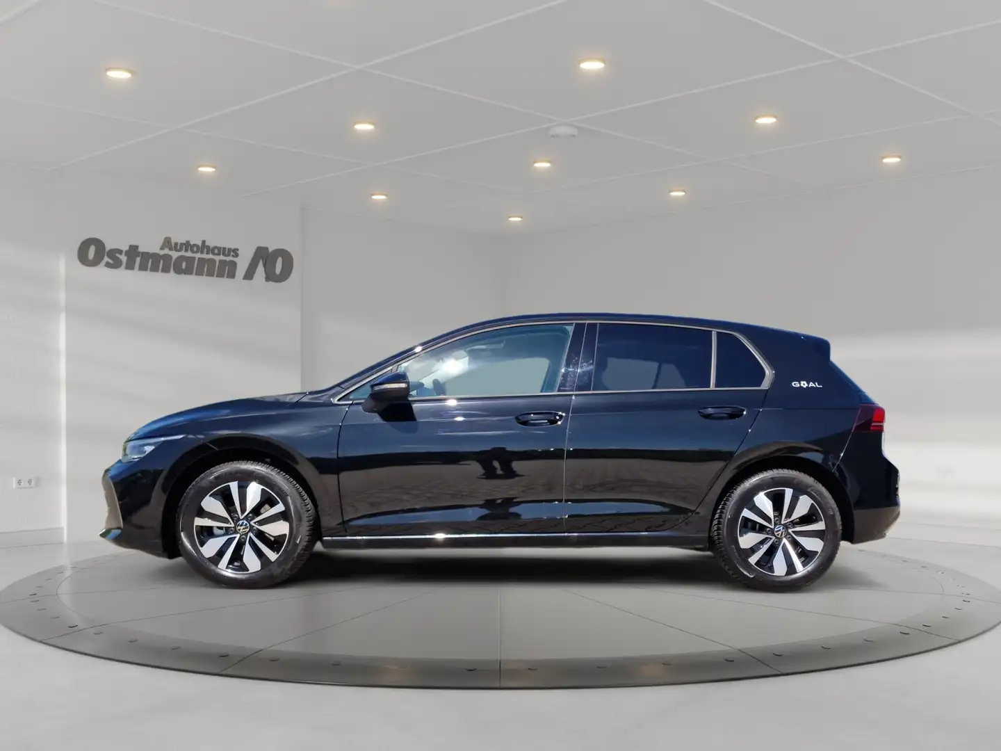 Volkswagen Golf VIII 2.0 TDI Goal DSG AHK KAMREA NAV 12,9'' Schwarz - 2