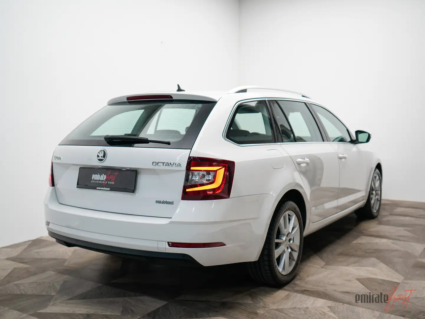Skoda Octavia Style *DSG*LED*ACC* Weiß - 2