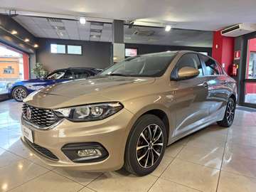 4 porte 1.4 Easy 95cv