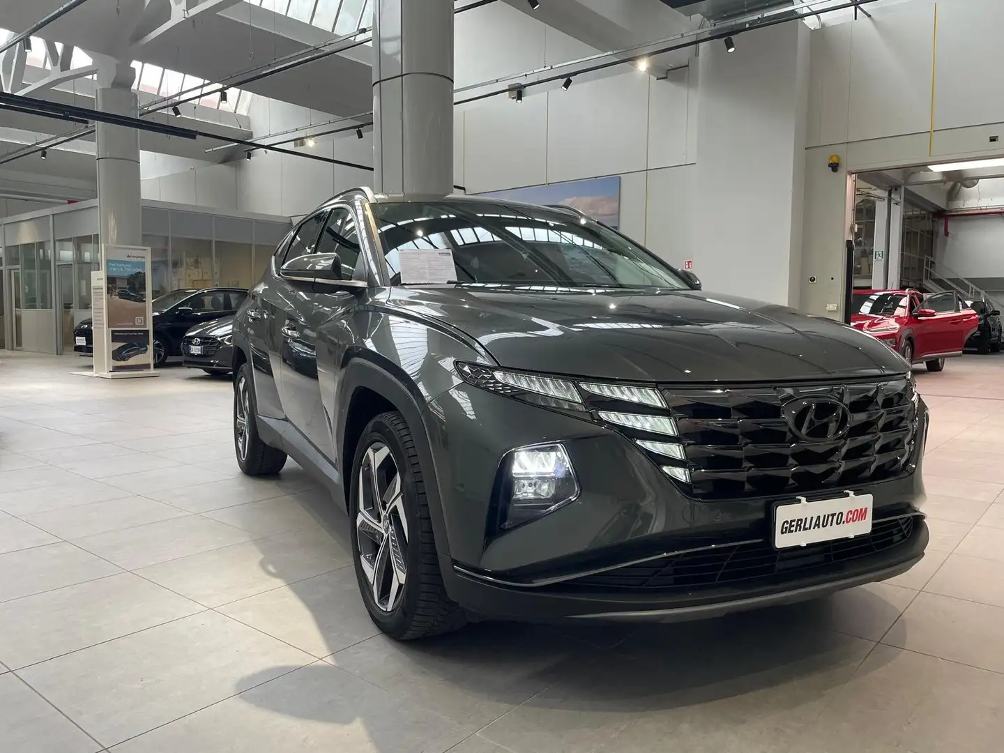 Hyundai TUCSON Tucson 1.6 hev Xline+19" 2wd auto Gris - 2
