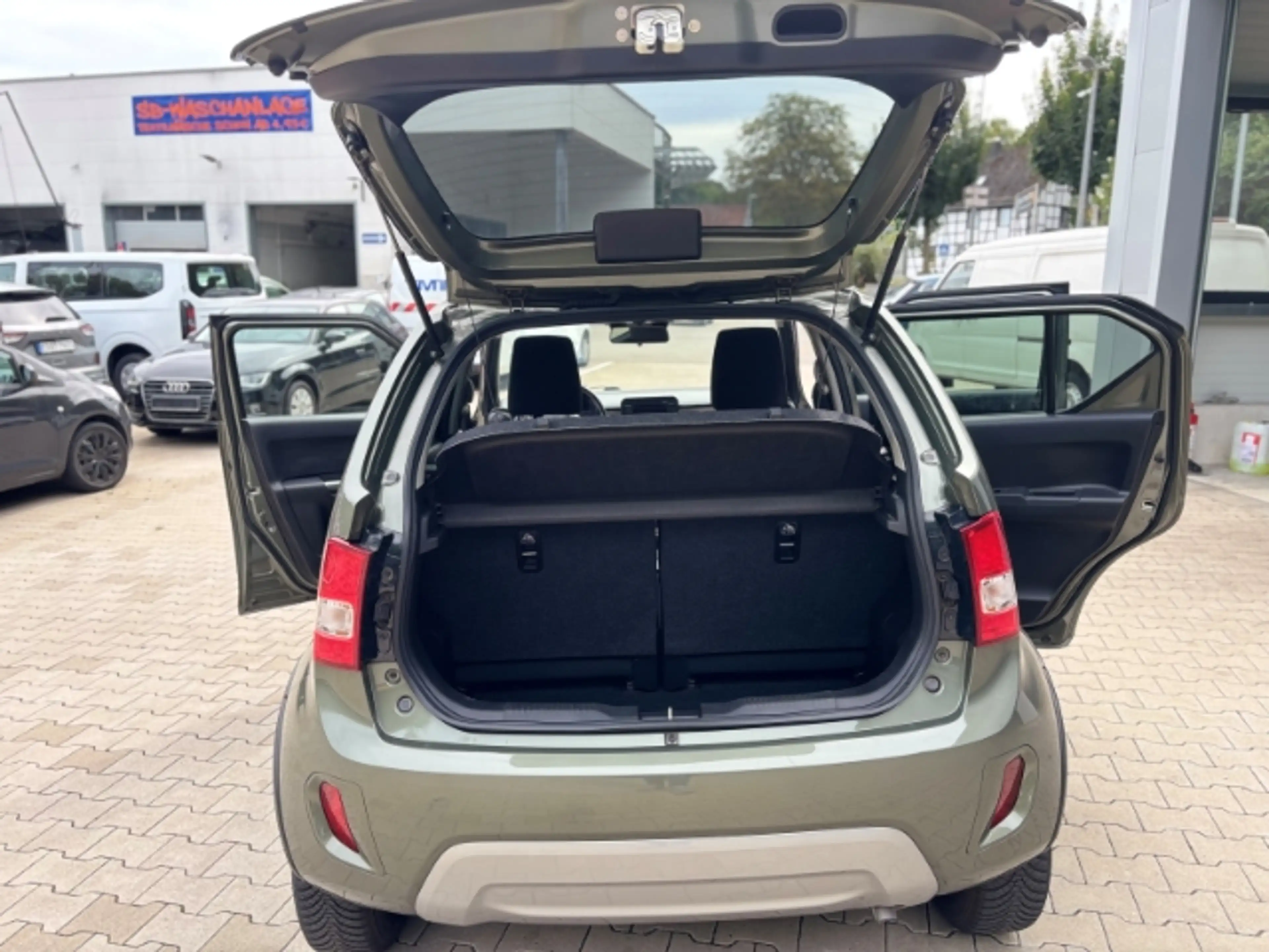 Suzuki Ignis Comfort+, nur 30.500 km, tolle Ausstattung — photo 7