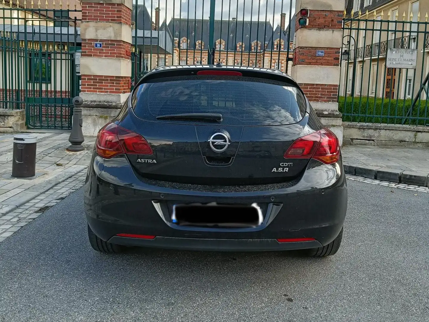 Opel Astra Astra 1.7 CDTI 125 ch FAP Sport Noir - 2